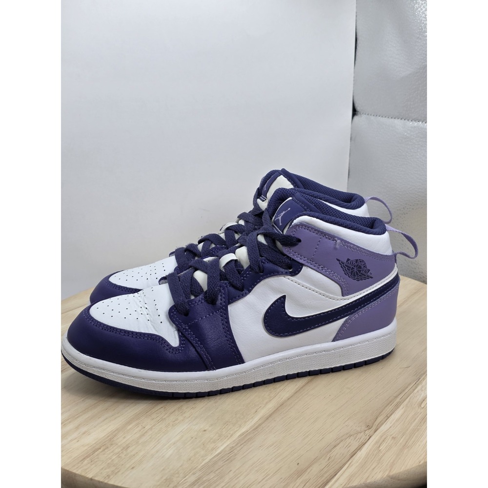 Youth SZ 3Y - Nike Air Jordan 1 Mid Sky J Sneakers DQ8424-515 Purple White
